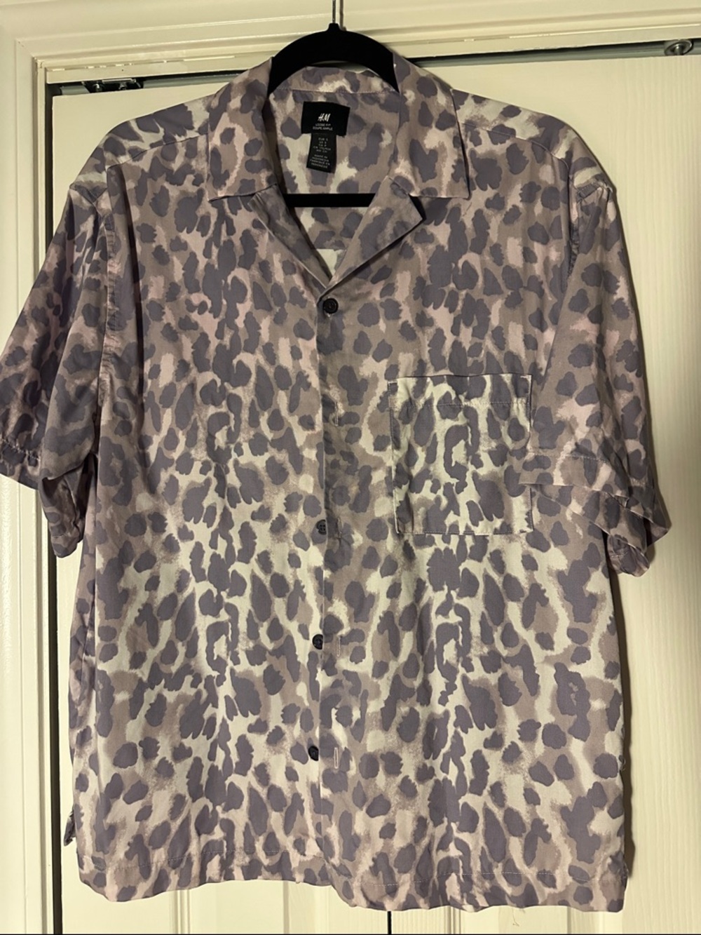 H&M Lilac Leopard Print Short Sleeve Shirt